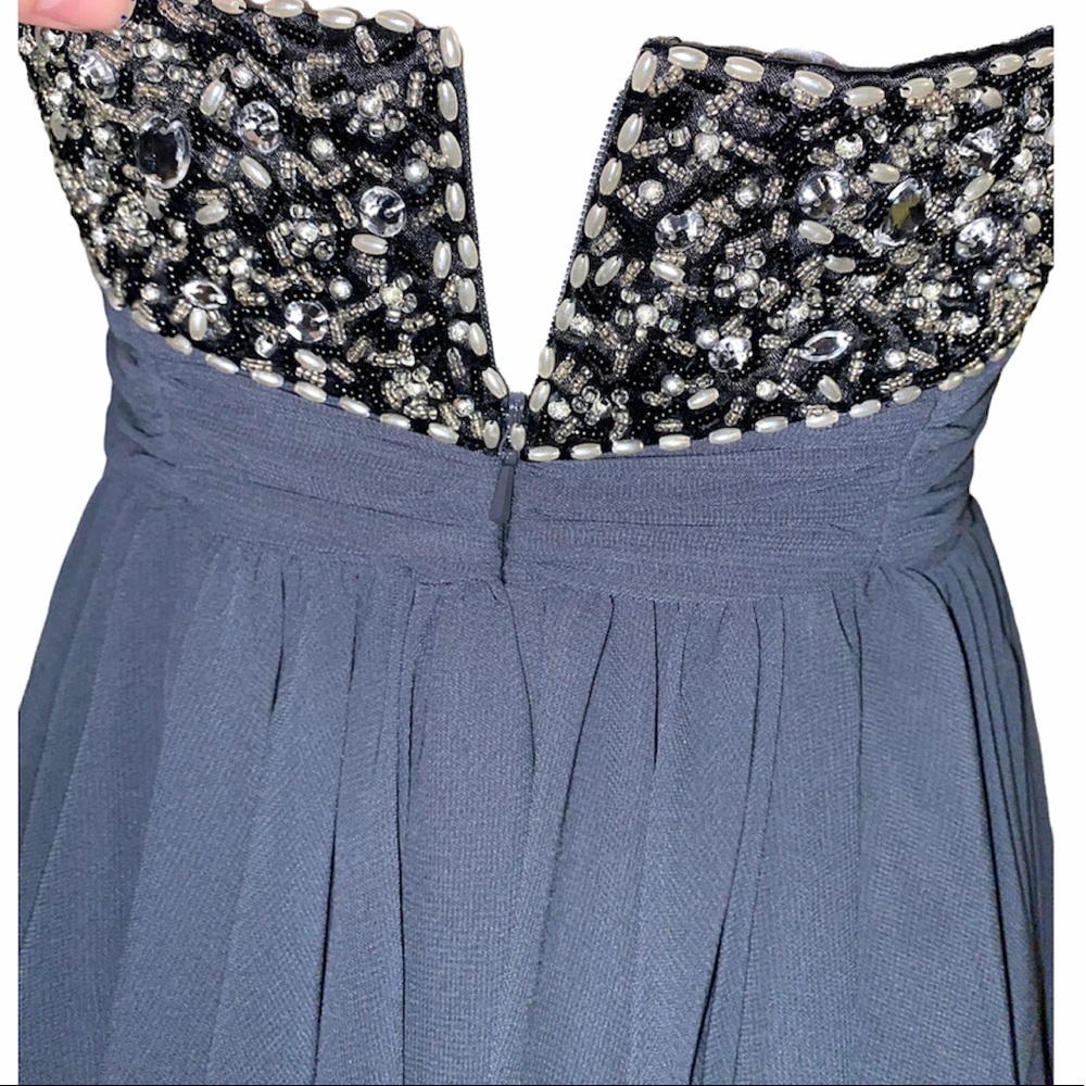 French Connection New! gorgeous bead embellished flowy dress, gray, size 4 NWT - Picture 11 of 15